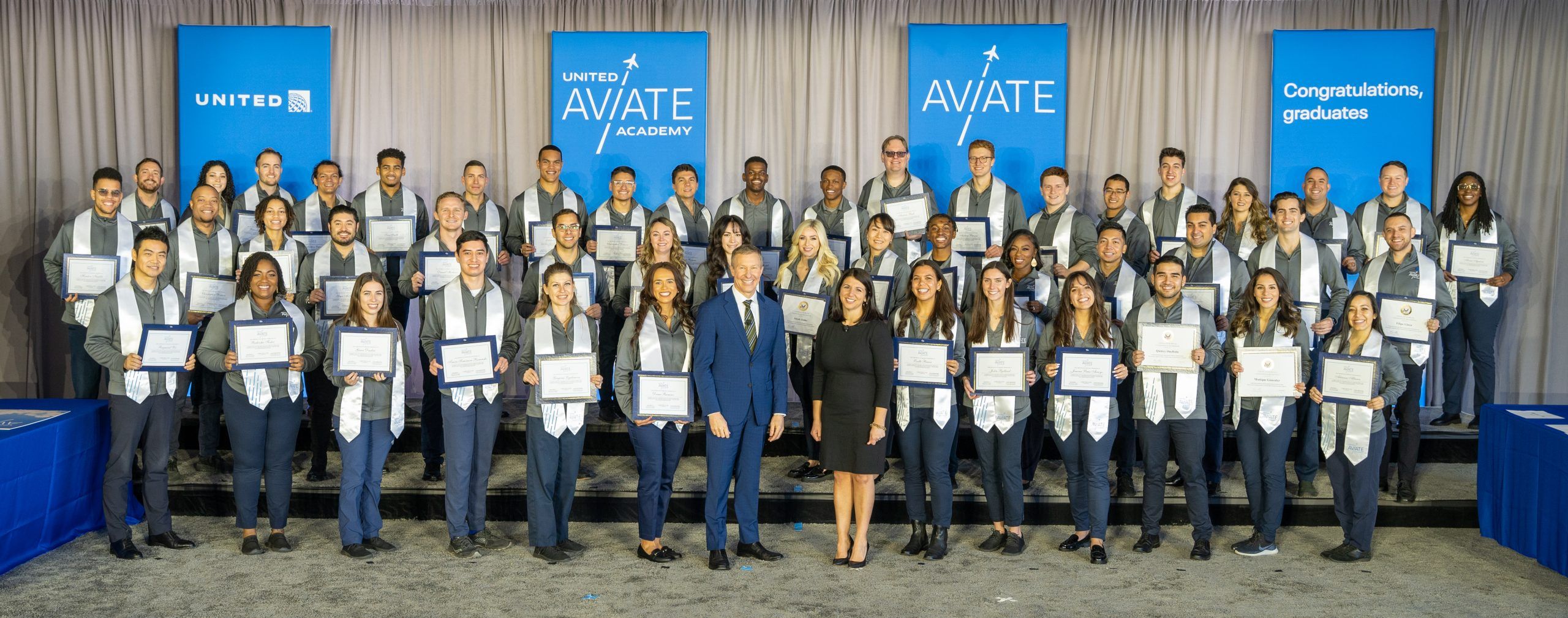 Major US Airline Celebrates Historic First Graduating Class of Flight ...
